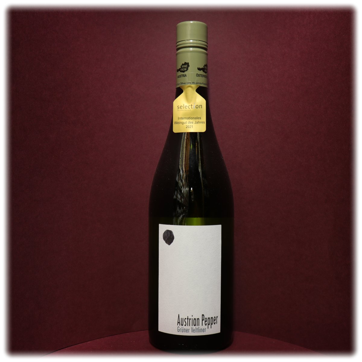 The Dot 'Austrian Pepper' Gruner Veltliner - Latitude Wine & Liquor Merchant